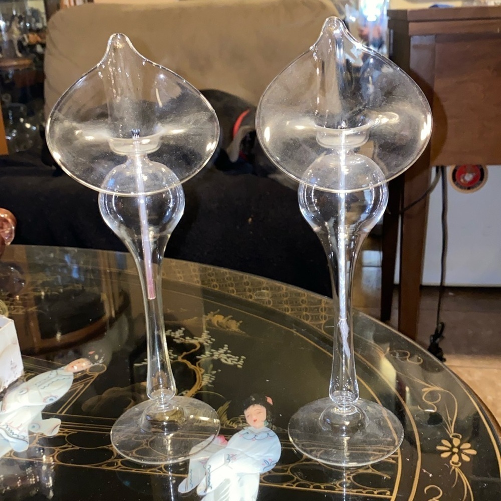 Pair of vintage tall Jack in the Pulpit tulip shaped oil lights; bud vases